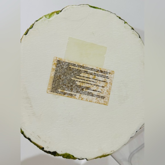 Circle Of Four Giraffes Resin Candle Holder With Glass Votive (0003990) - Picture 6 of 8